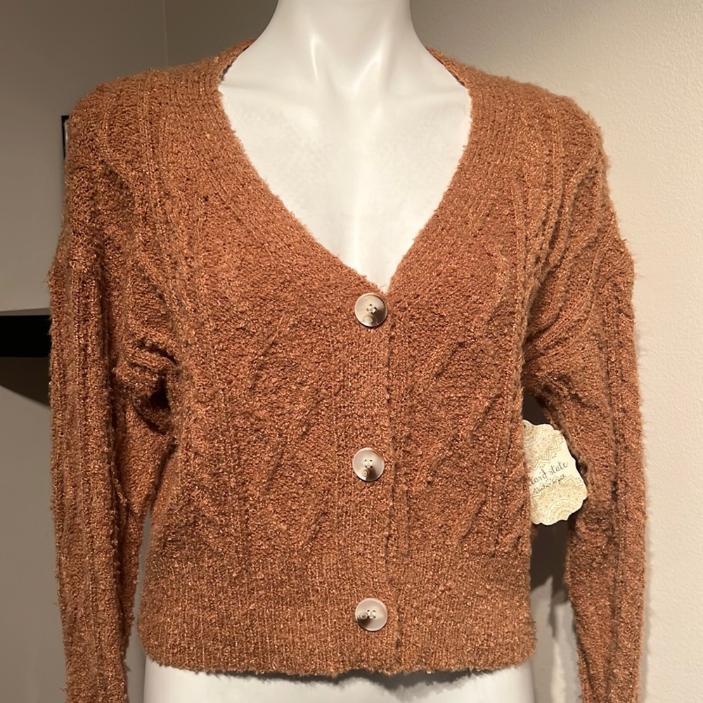 NWT Altered State Button Up V-neck Cable Knit Cardigan in Caramel